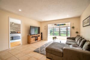 2700 Fiore Way, Delray Beach, FL 33445, Sold 07/28/21