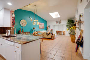 108 Lakeview Dr E, Royal Palm Beach, FL 33411, Sold 09/10/21