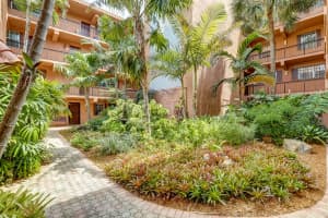 620 Tennis Club Dr, Fort Lauderdale, FL 33311, Sold 07/12/21