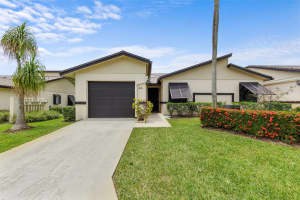 23 Ridge Pointe Dr, Boynton Beach, FL 33435, Sold 07/30/21
