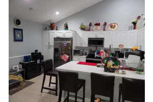 1098 Summit Trail Cir, West Palm Beach, FL 33415, Sold 08/31/21