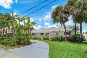 931 Jasmine Dr, Delray Beach, FL 33483, Sold 02/16/22