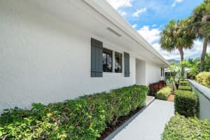 931 Jasmine Dr, Delray Beach, FL 33483, Sold 02/16/22