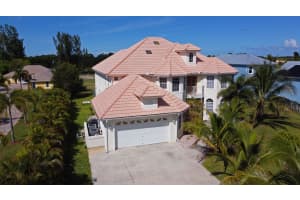 2421 SE N Lookout Blvd, Port St. Lucie, FL 34984, Sold 11/19/21