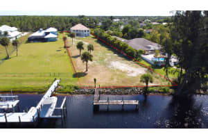 2421 SE N Lookout Blvd, Port St. Lucie, FL 34984, Sold 11/19/21
