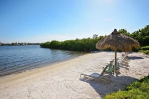 1000 Scotia Dr, Hypoluxo, FL 33462, Sold 07/14/21