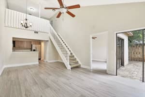 4208 Palm Bay Cir, West Palm Beach, FL 33406, Sold 10/15/21