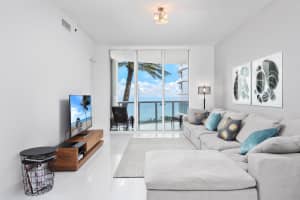 15811 Collins Ave, Sunny Isles Beach, FL 33160, Sold 01/11/22