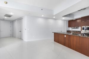 15811 Collins Ave, Sunny Isles Beach, FL 33160, Sold 09/30/21