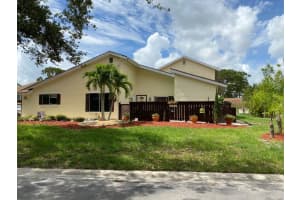 1702 SE Balmoral Ct, Port St. Lucie, FL 34952, Sold 09/03/21