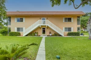 300 NE 19th Ct, Wilton Manors, FL 33305, Sold 08/20/21