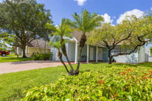 2830 Black Pine Ct, Lake Worth, FL 33462, Sold 08/12/21
