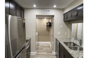 13771 Oneida Dr APT B3, Delray Beach, FL 33446, Sold 07/30/21