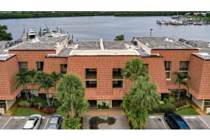 3100 SE Pruitt Rd, Port St. Lucie, FL 34952, Sold 08/25/21