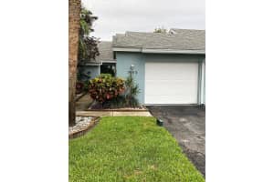 3903 Island Club Cir W, Lake Worth, FL 33462, Sold 08/11/21