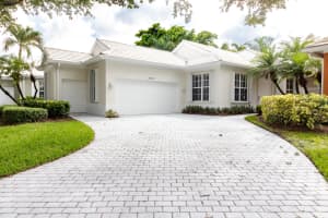 2432 SW Brookwood Ln, Palm City, FL 34990, Sold 08/31/21