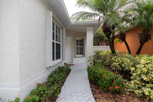 2432 SW Brookwood Ln, Palm City, FL 34990, Sold 08/31/21