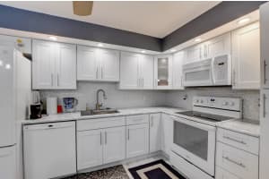 501 SW 11th Pl, Boca Raton, FL 33432, Sold 08/16/21