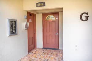 4044 NW 19th St, Lauderhill, FL 33313, Sold 01/13/22