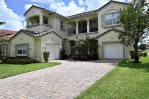 725 Cresta Cir, West Palm Beach, FL 33413, Sold 08/16/21
