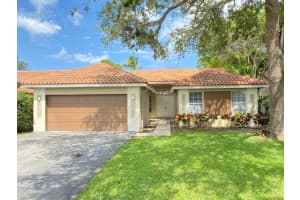 1120 New Parkview Pl, Haverhill, FL 33417, Sold 11/19/21