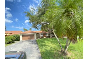 1120 New Parkview Pl, Haverhill, FL 33417, Sold 11/19/21