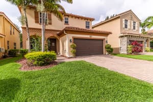 4652 Capital Dr, Lake Worth, FL 33463, Sold 08/20/21