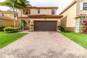4652 Capital Dr, Lake Worth, FL 33463, Sold 08/20/21
