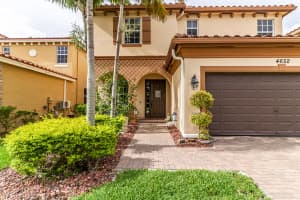 4652 Capital Dr, Lake Worth, FL 33463, Sold 08/20/21