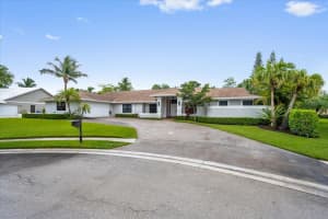 15170 Meadow Wood Dr, Wellington, FL 33414, Sold 08/10/21