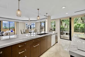 200 E Palmetto Park Rd, Boca Raton, FL 33432, Sold 08/27/21