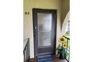 5773 La Paseos Dr b2, Greenacres, FL 33463, Sold 09/10/21