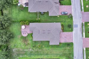 735 22nd Ave, Vero Beach, FL 32962, Sold 08/04/21