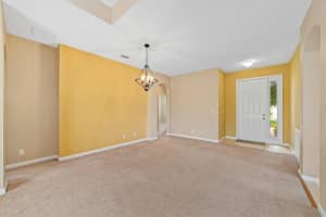 6085 46th Ln, Vero Beach, FL 32967, Sold 09/20/21