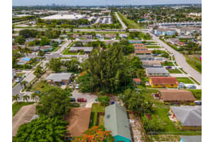 1407 W 25th St, West Palm Beach, FL 33404, Sold 08/06/21
