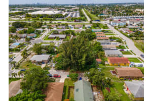 1407 W 25th St, West Palm Beach, FL 33404, Sold 08/06/21