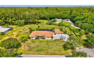 5571 Lago Del Sol Dr, Lake Worth, FL 33449, Sold 08/18/21