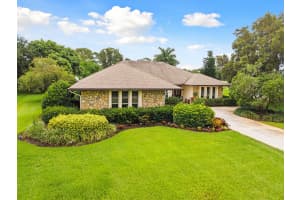 5115 Echo Pines Cir E, Fort Pierce, FL 34951, Sold 08/20/21