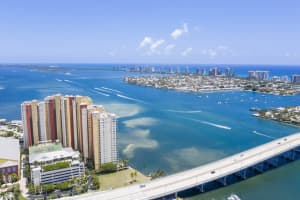 2650 Lake Shore Dr, Riviera Beach, FL 33404, Sold 12/23/21