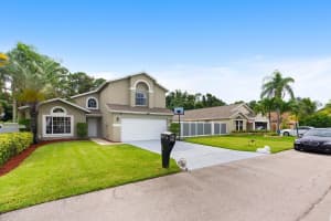 2785 Foxhall Dr W, West Palm Beach, FL 33417, Sold 08/24/21