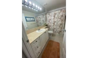 651 Okeechobee Blvd, West Palm Beach, FL 33401, Sold 09/09/21