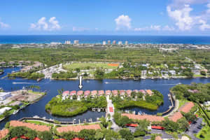 13396 Mangrove Isle Dr, West Palm Beach, FL 33410, Sold 11/04/21