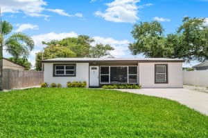 431 Seminole Dr, Lake Worth, FL 33462, Sold 01/14/22