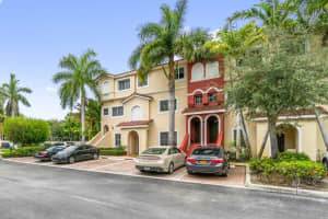 523 Bayfront Dr, Boynton Beach, FL 33435, Sold 09/10/21