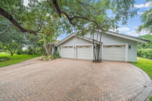 21382 N Sweetwater Ln, Boca Raton, FL 33428, Sold 08/13/21