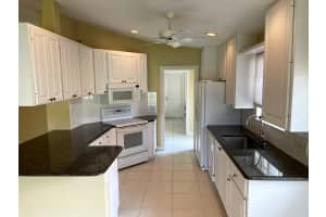 9093 SE Hawks Nest Ct, Hobe Sound, FL 33455, Sold 08/13/21