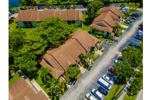 5597 Courtyard Dr, Margate, FL 33063, Sold 08/17/21