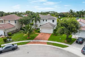 6414 Suntree Ct, Greenacres, FL 33413, Sold 08/24/21