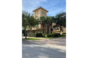 2445 San Pietro Cir, Palm Beach Gardens, FL 33410, Sold 07/02/21