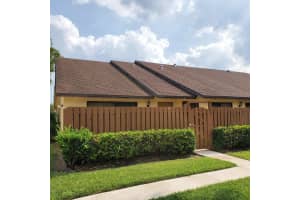 352 Springdale Cir, Palm Springs, FL 33461, Sold 07/23/21